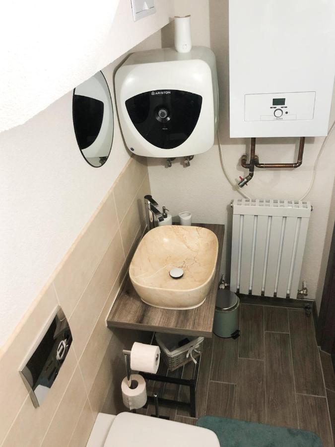 Ultra Central Apartment, Free Parking Oradea - Stray Cats Ngoại thất bức ảnh