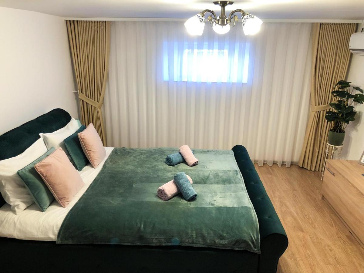 Ultra Central Apartment, Free Parking Oradea - Stray Cats Ngoại thất bức ảnh